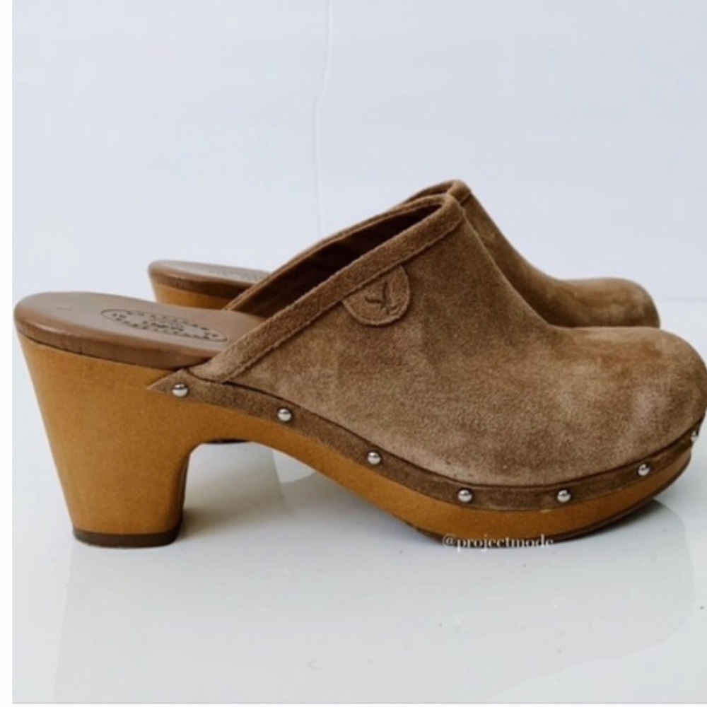 American Eagle Block Heel Shoe